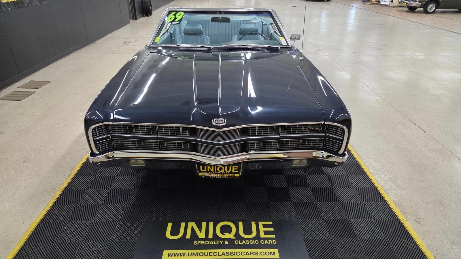 1969 Ford XL