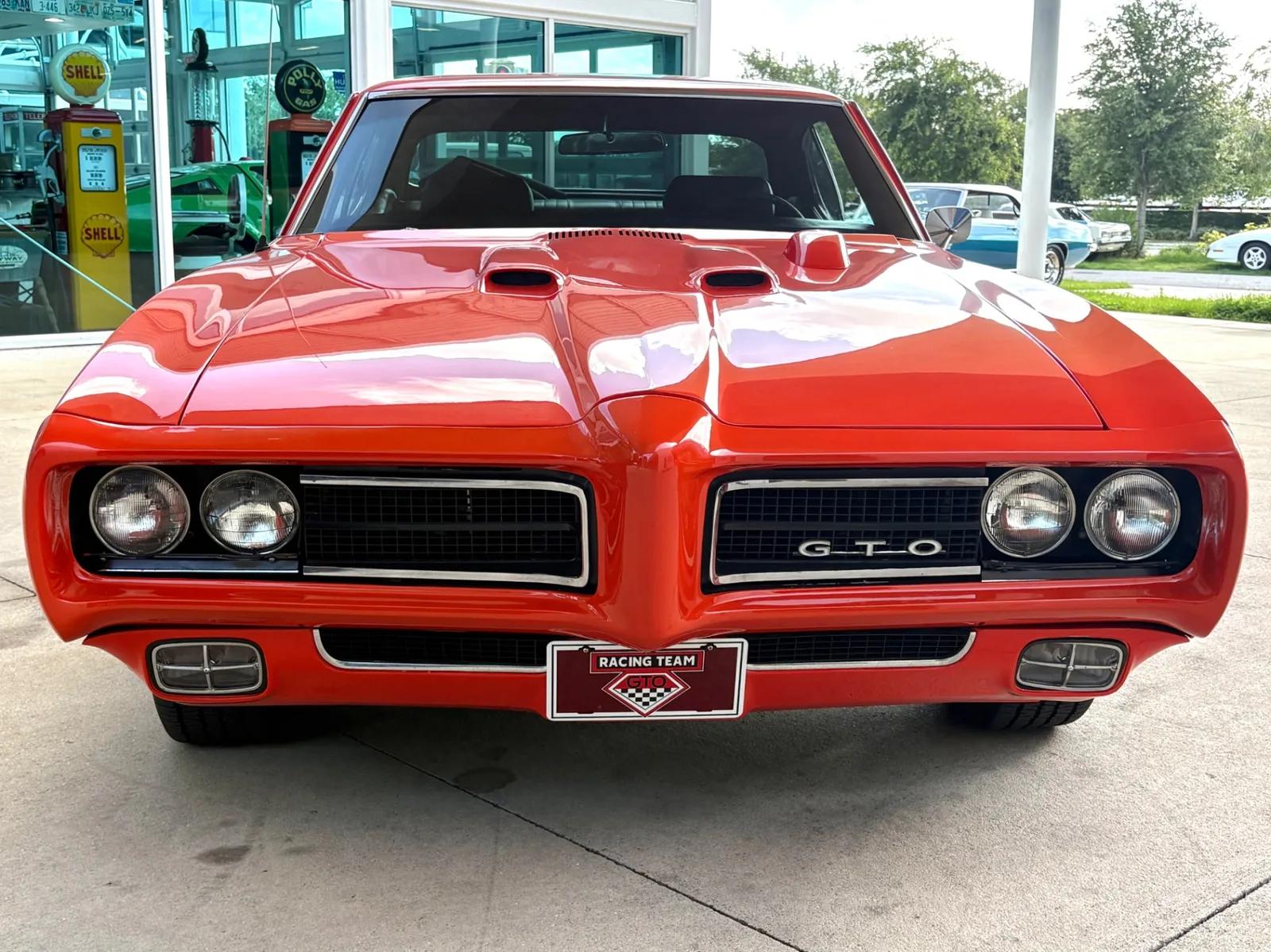 1969 Pontiac GTO Tribute Replica