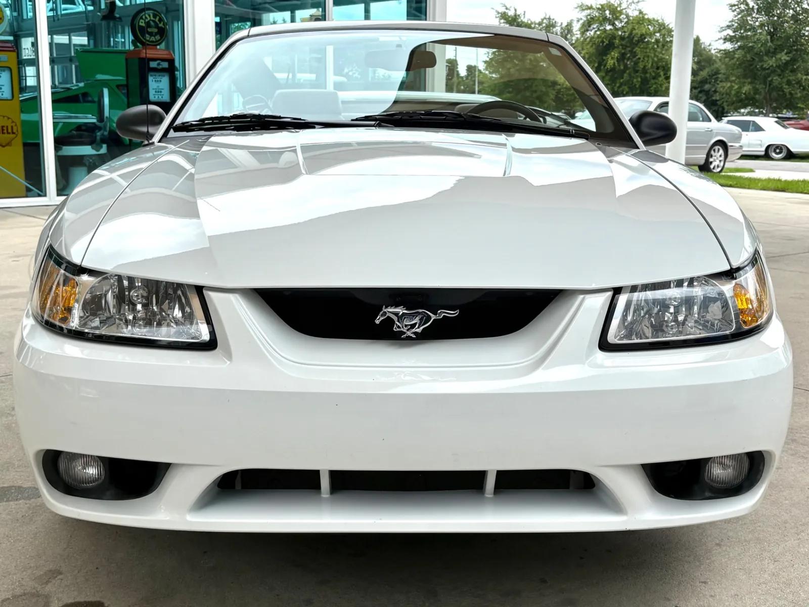 1999 Ford Mustang