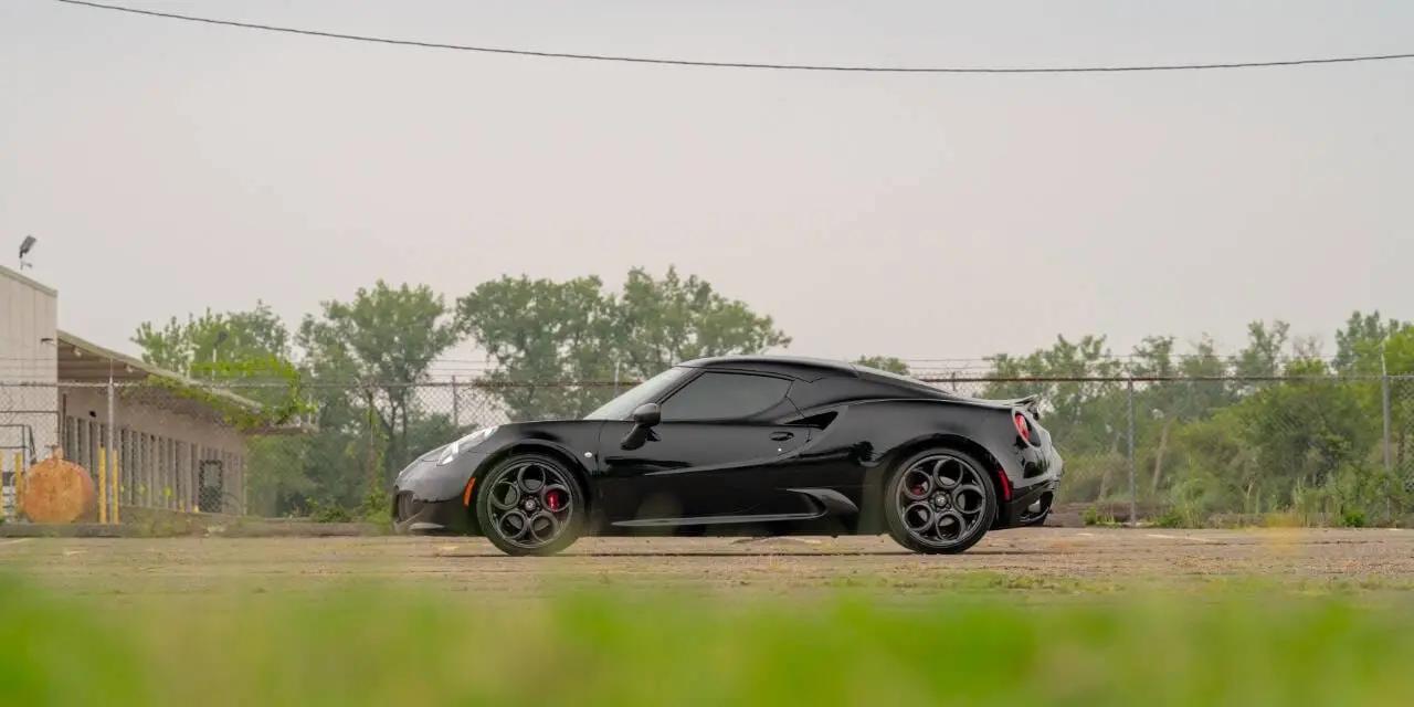 2015 Alfa Romeo 4c