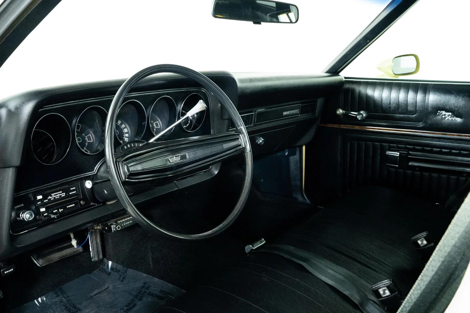 1974 Ford Gran Torino