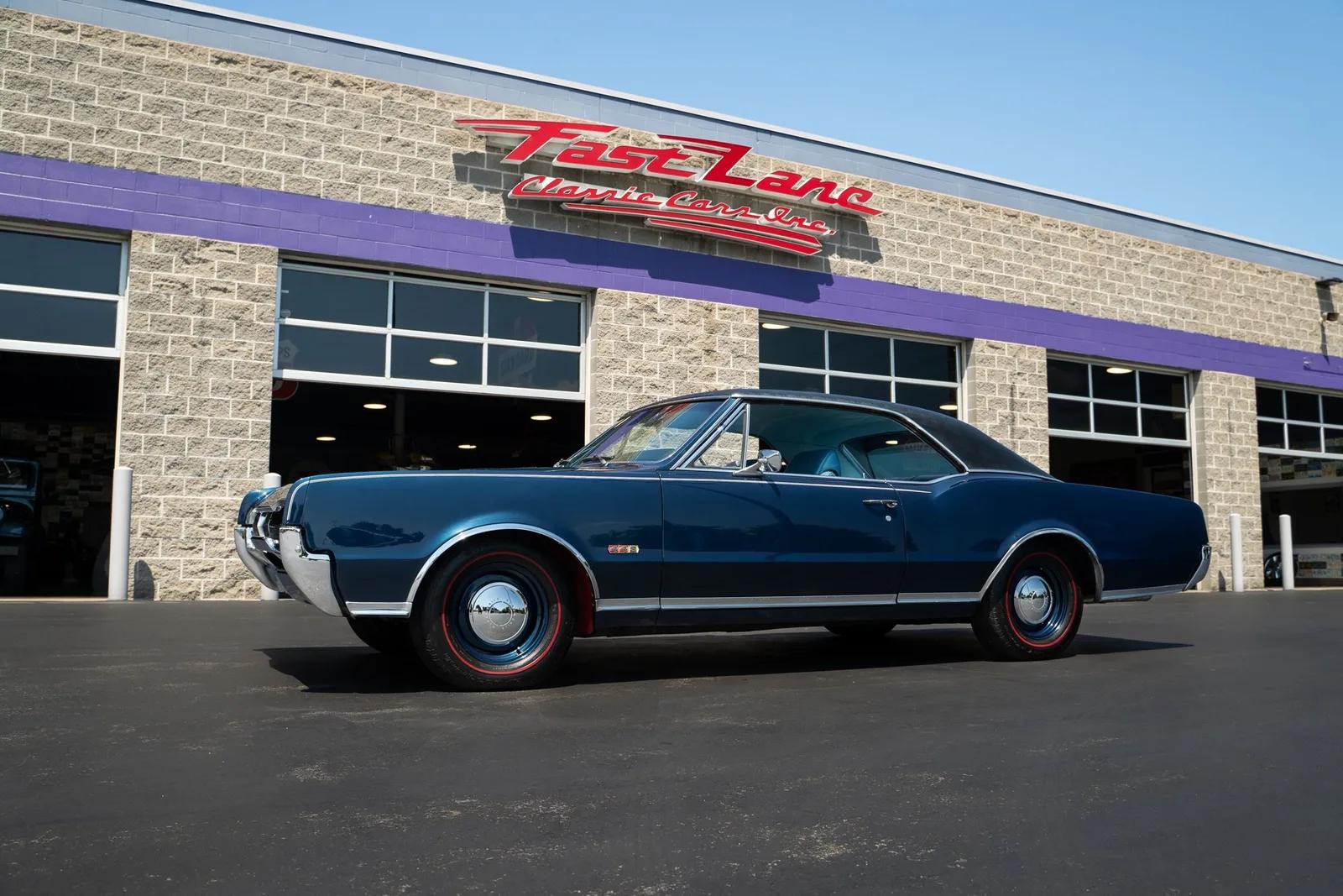 1967 Oldsmobile Cutlass Supreme