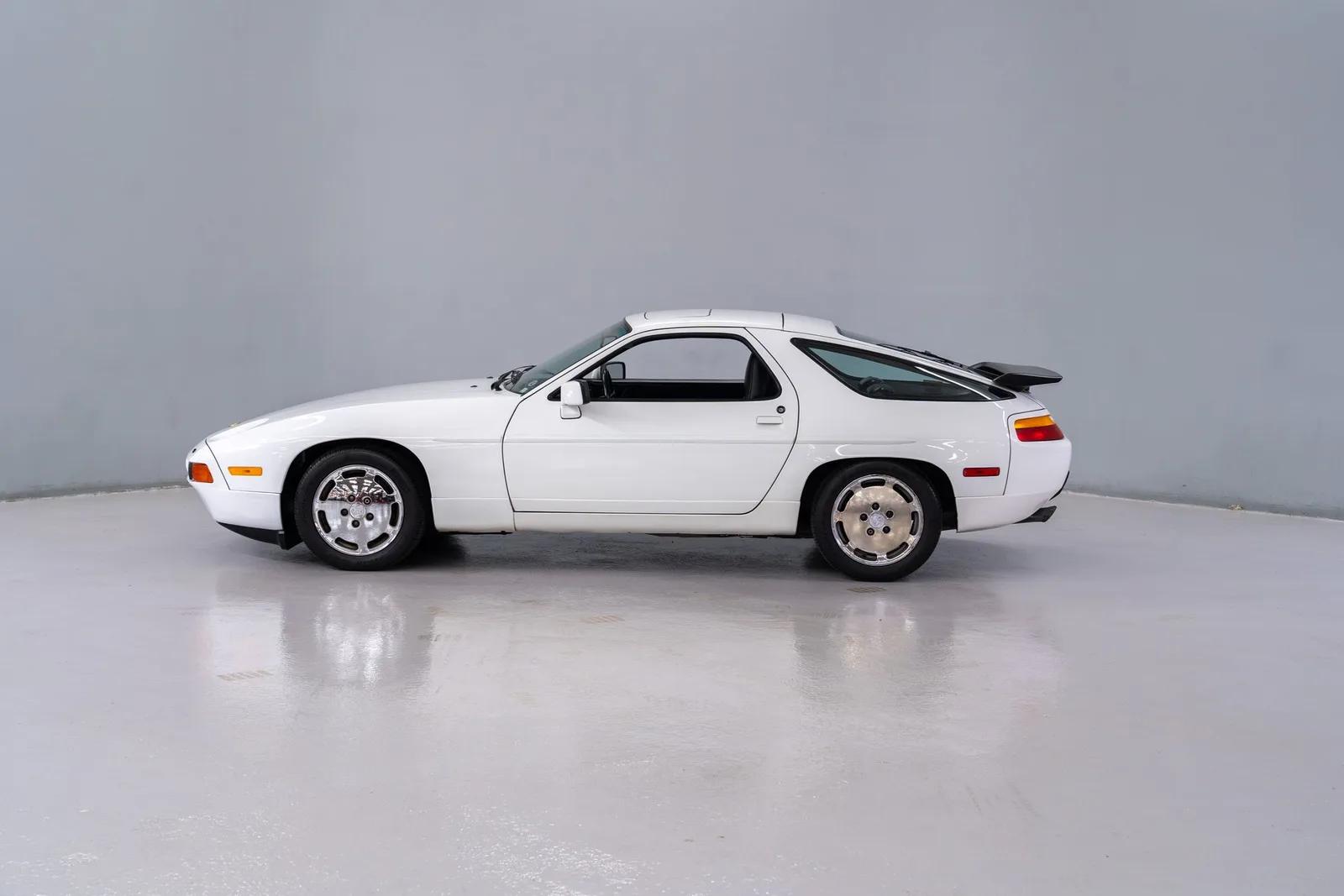 1987 Porsche 928