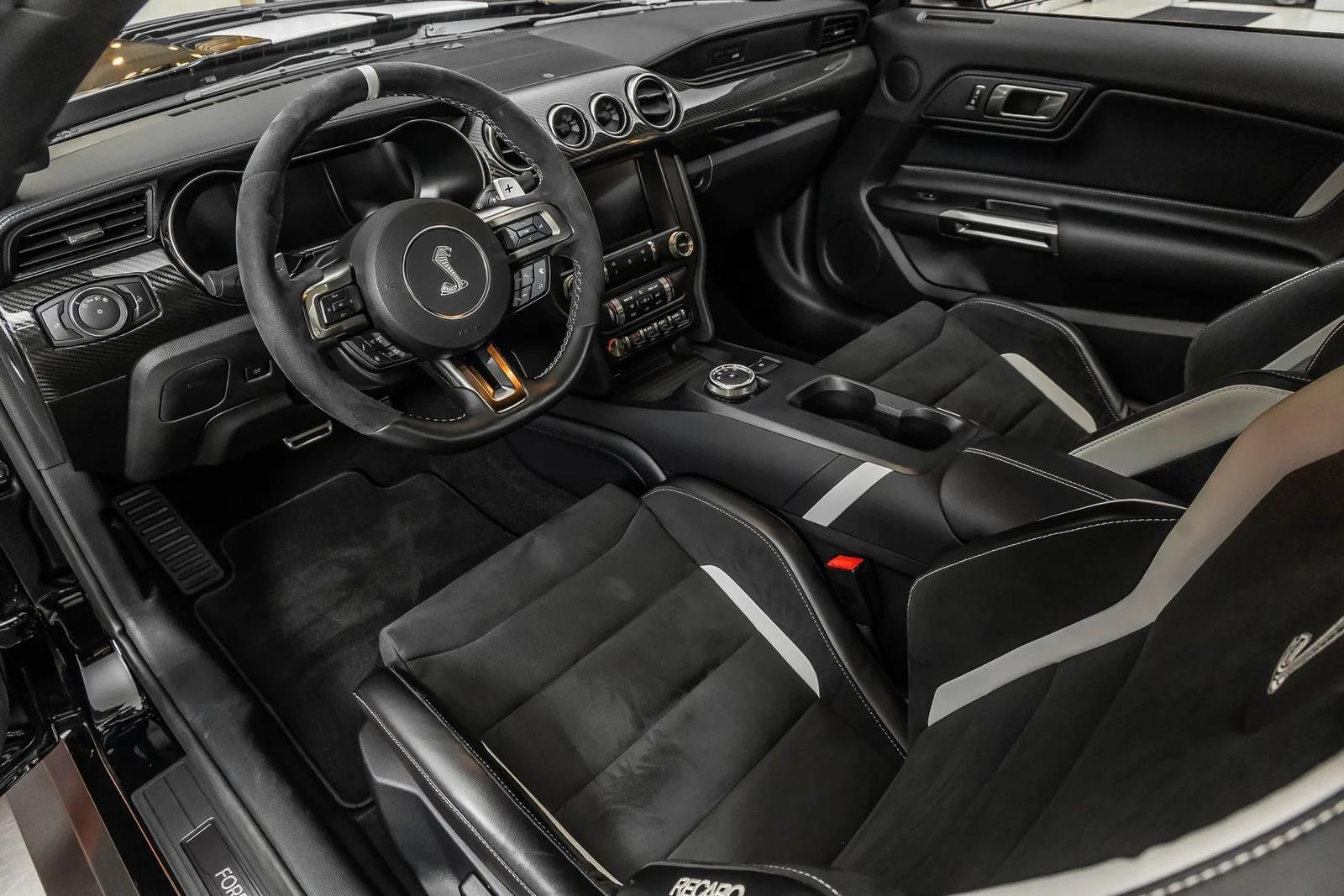 2020 Ford Mustang