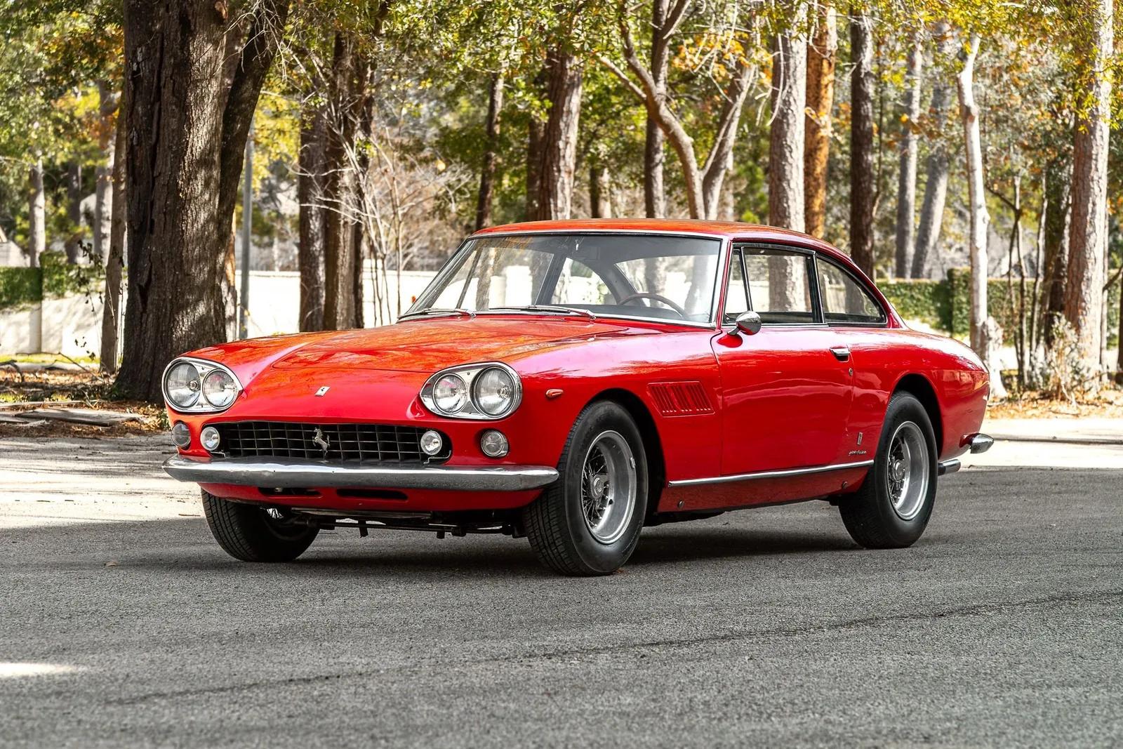 1964 Ferrari 330 gt 2+2