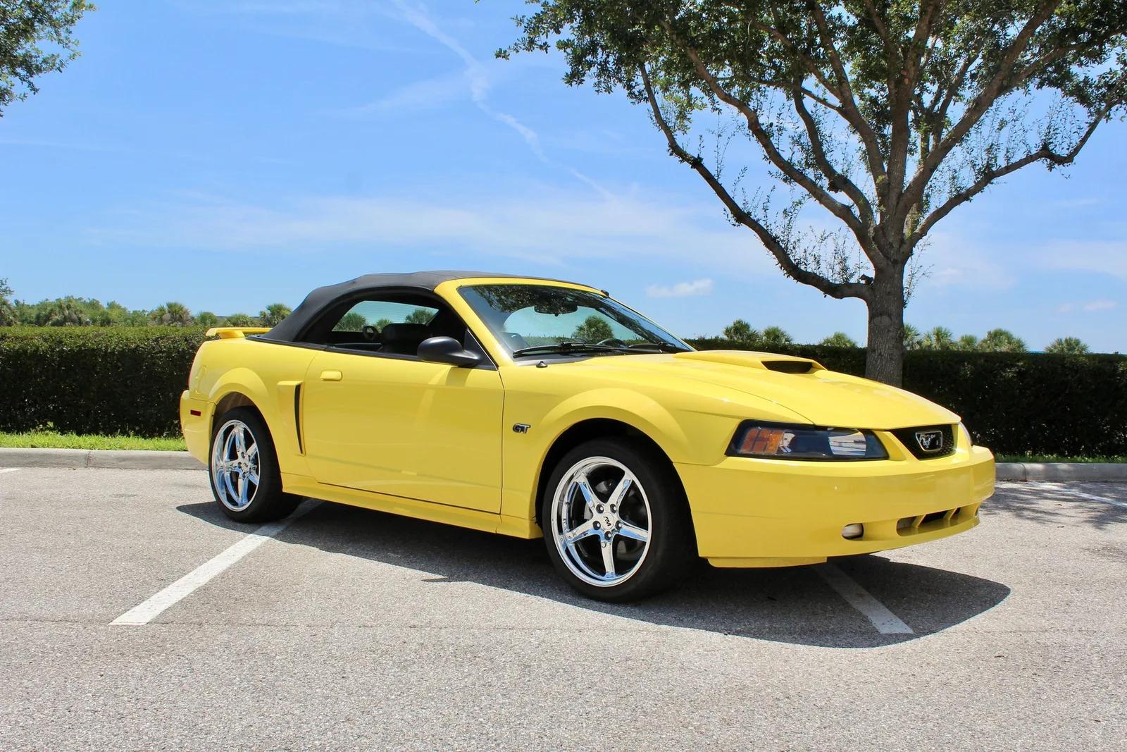 2001 Ford Mustang