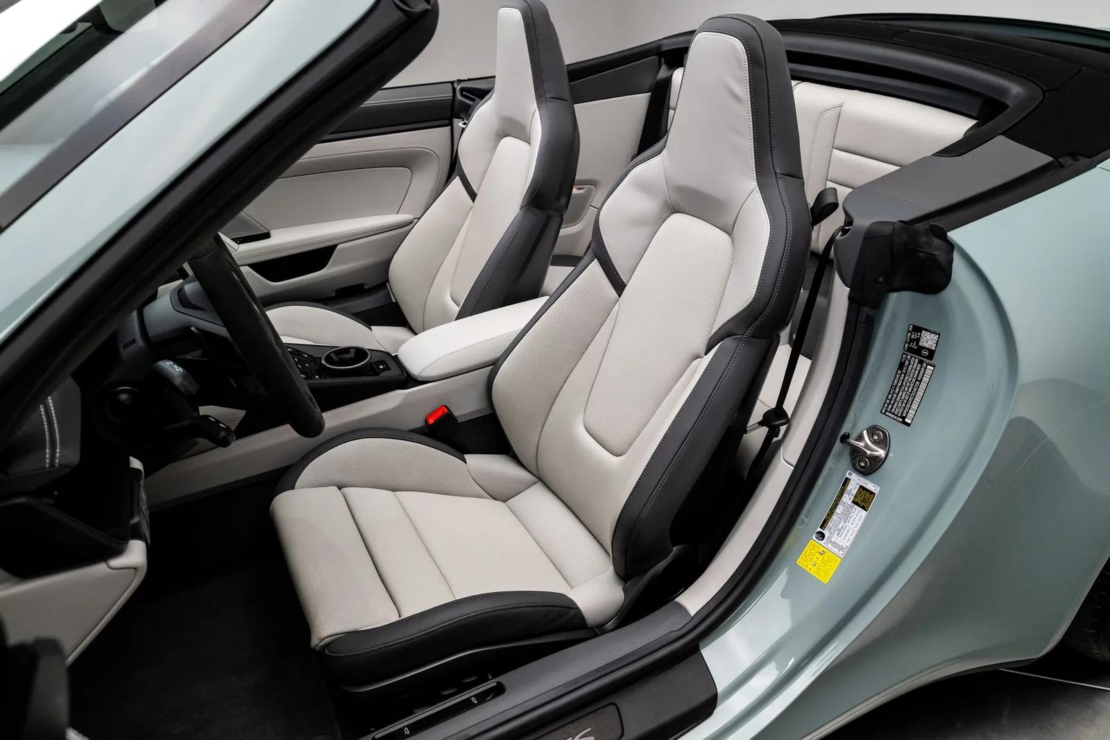 2026 Porsche 911