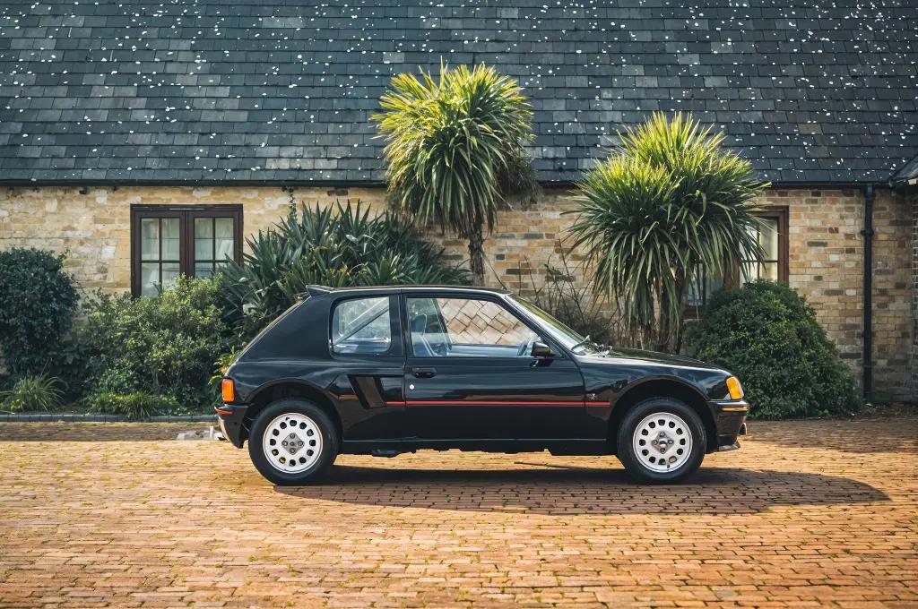 1985 Peugeot 205 Turbo 16