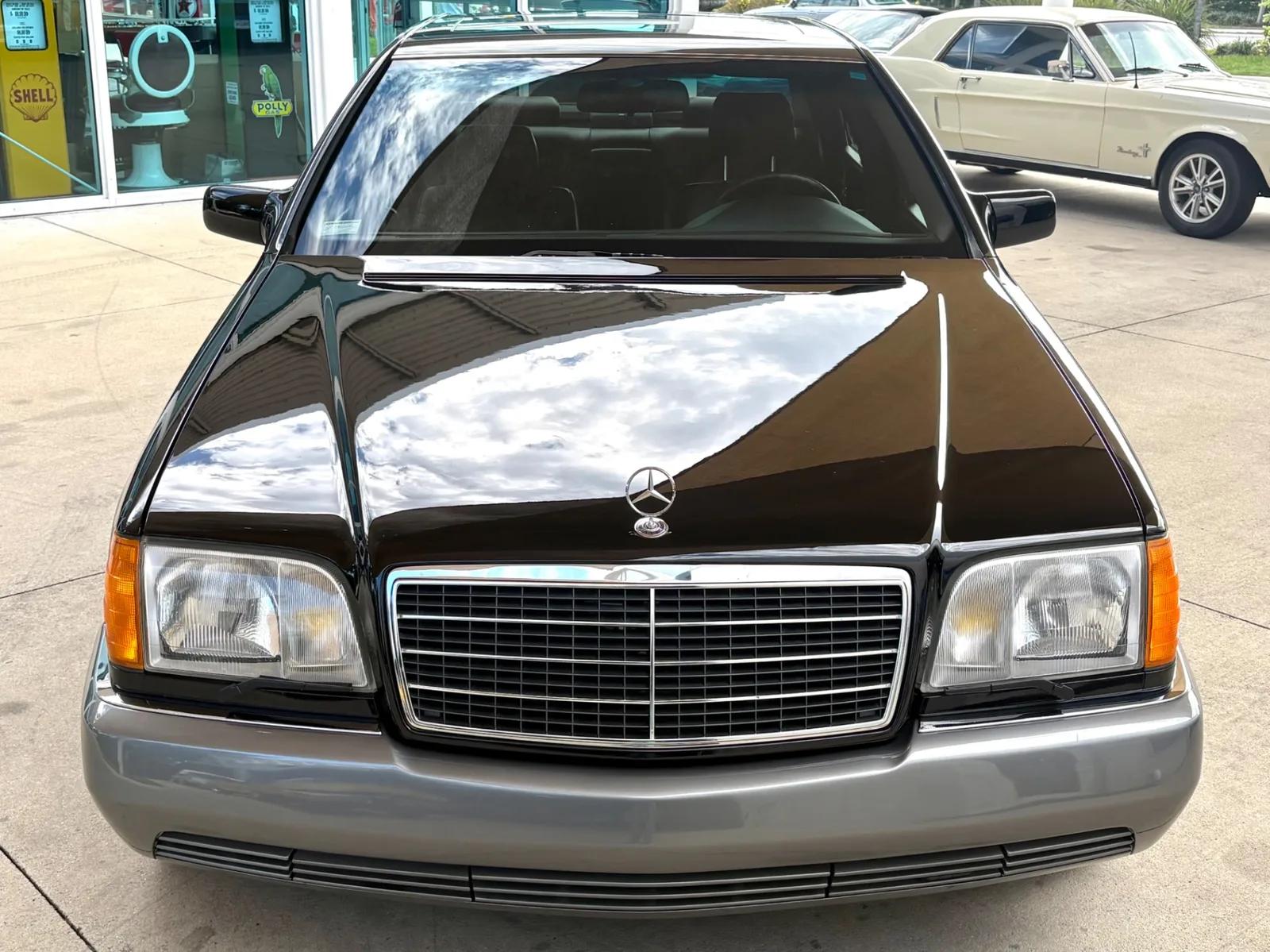 1992 Mercedes-Benz S-class