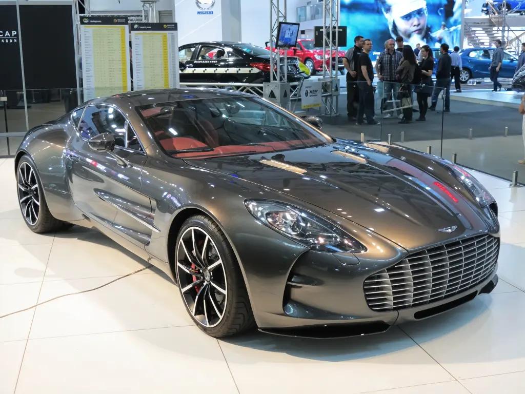 Aston Martin One-77 in silver, blending elegance and raw performance