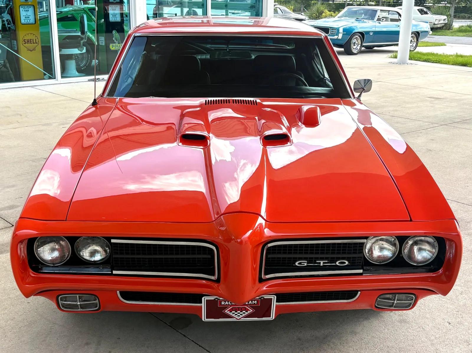 1969 Pontiac GTO Tribute Replica