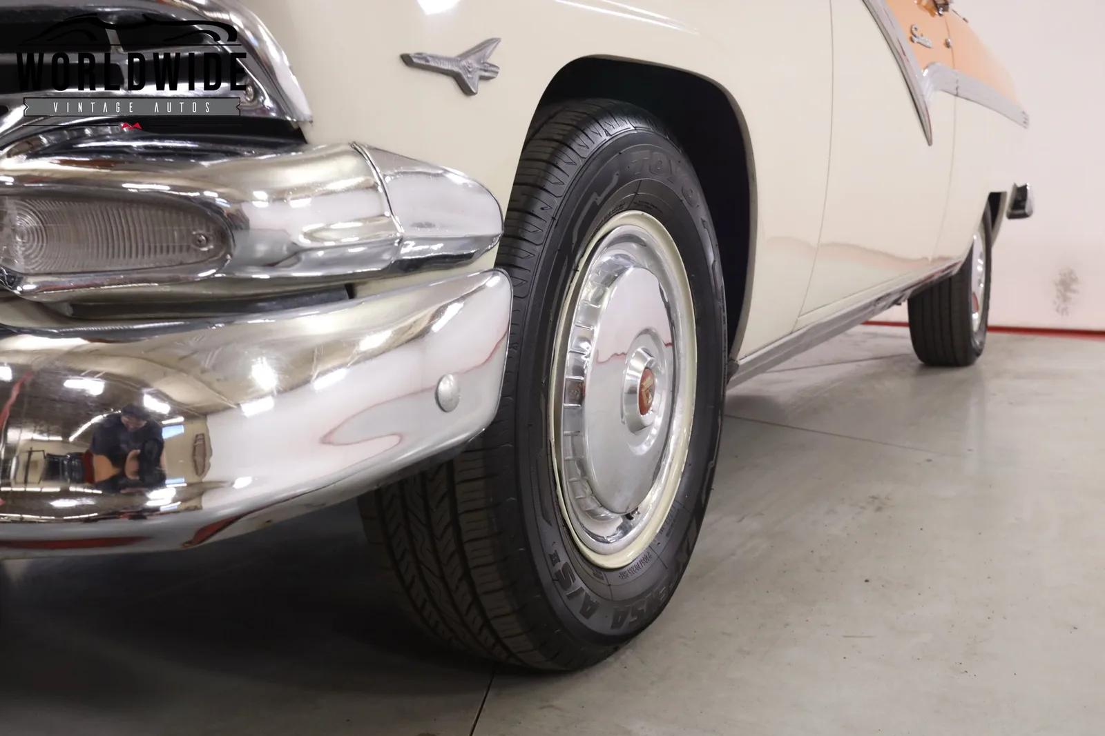 1956 Ford Fairlane