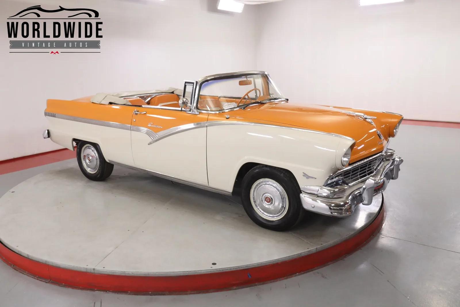 1956 Ford Fairlane