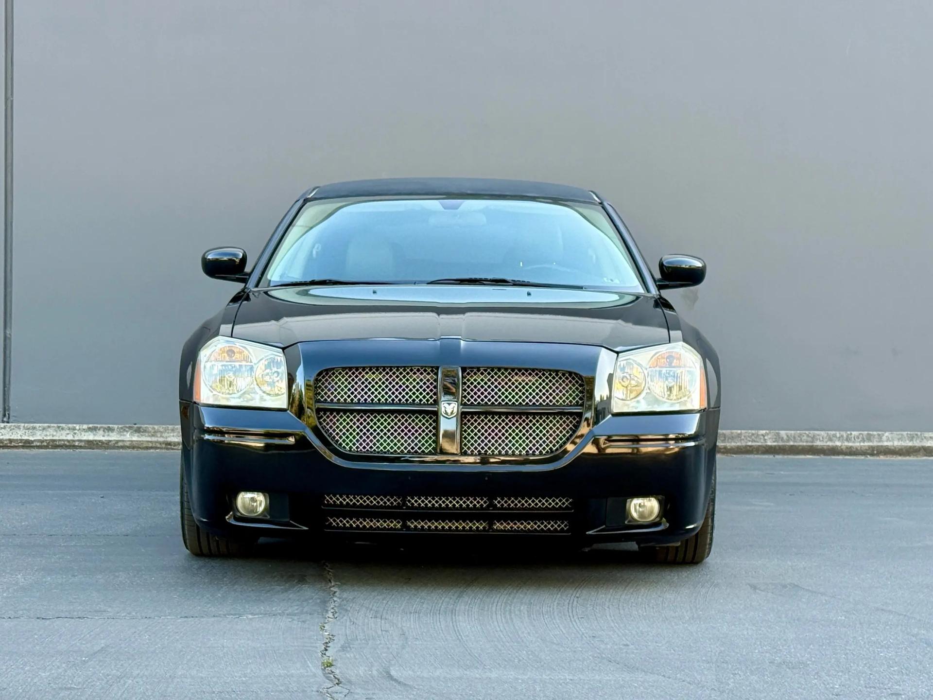 2005 Dodge Magnum