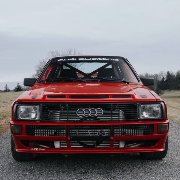 1984 Audi Sport Quattro's front side
 